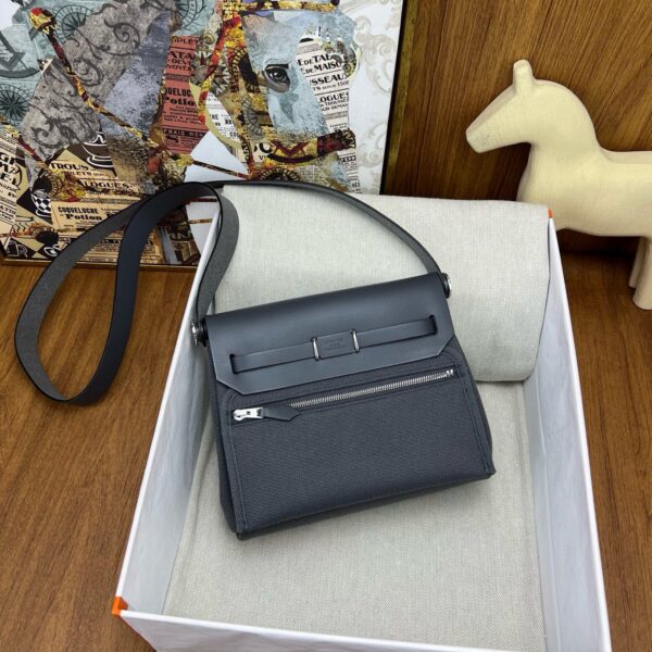 REPLICA Hermes Herbag Zip 20 Bag in Canvas and Ardoise Hunter Calfskin - Image 2