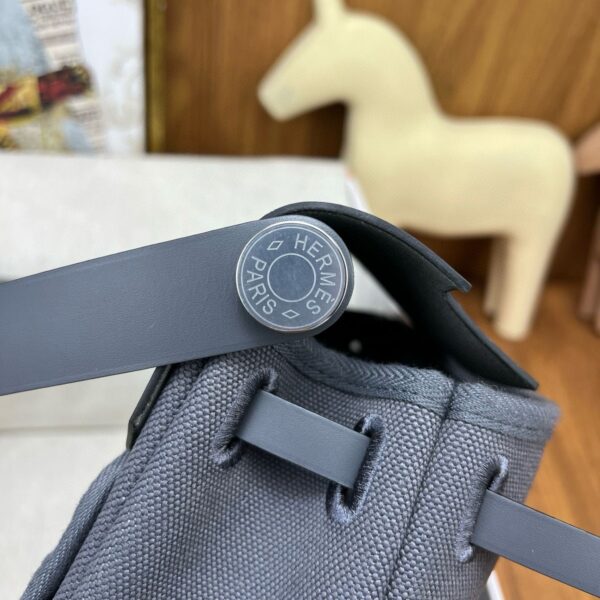 REPLICA Hermes Herbag Zip 20 Bag in Canvas and Ardoise Hunter Calfskin - Image 7